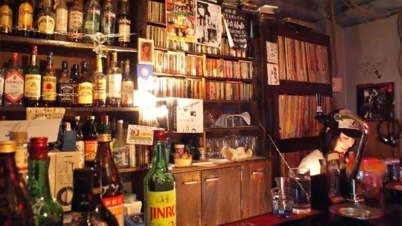 Happy bar, Golden Gai, Shinjuku