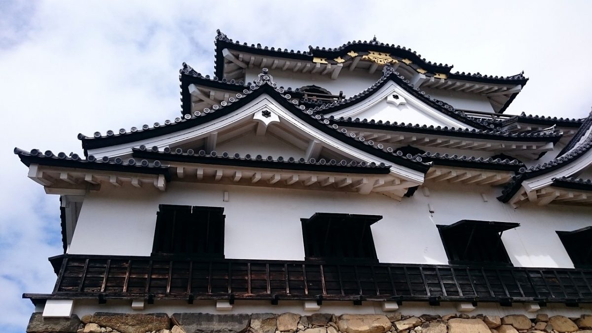 Hikone Castle and city travel guide