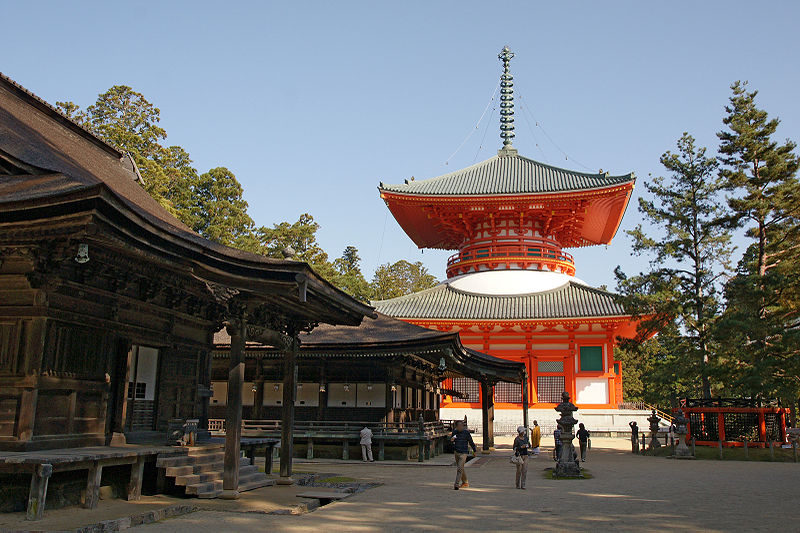 Temple Danjogaran sur le mont Koya