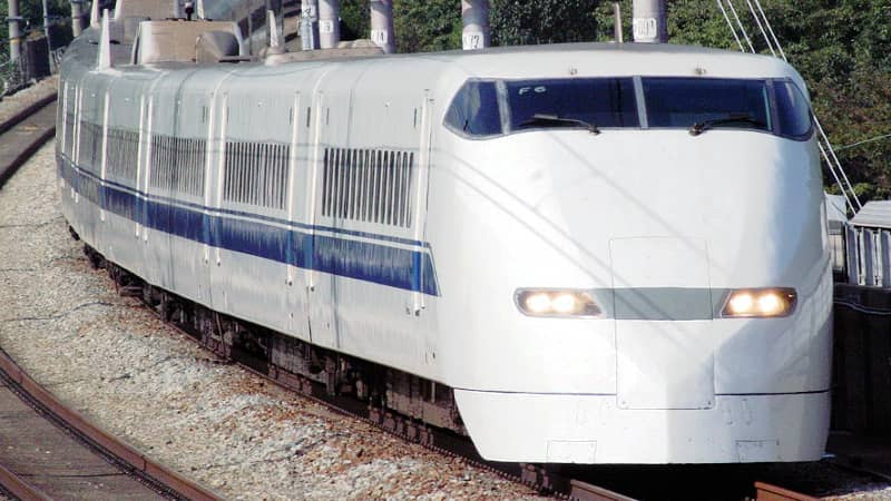 Shinkansen série 300