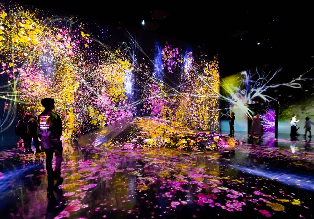 teamLab borderless museum