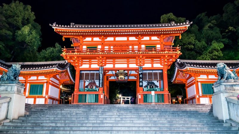 Yasaka shrine